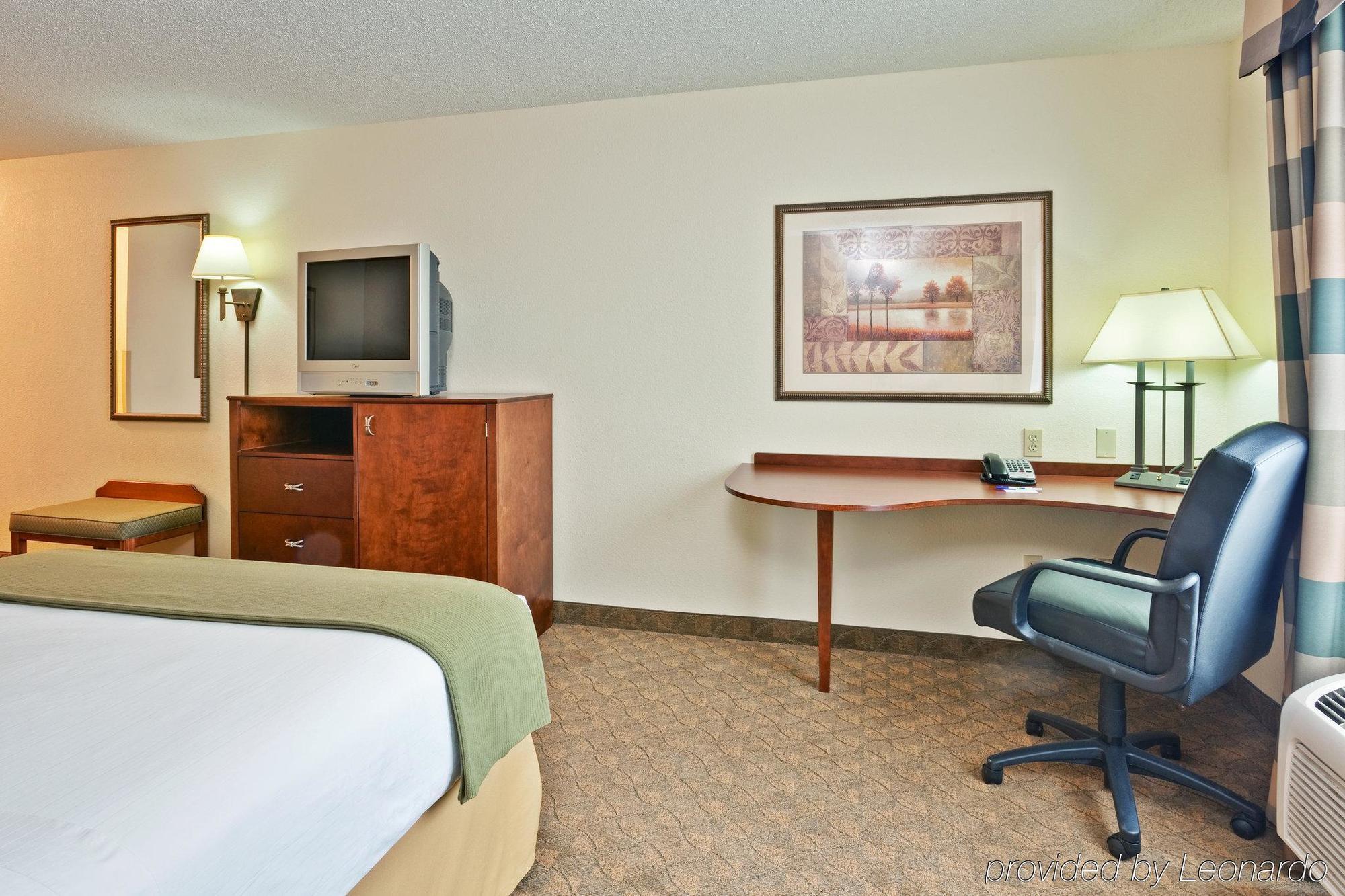 Holiday Inn Express & Suites Sparta Quarto foto